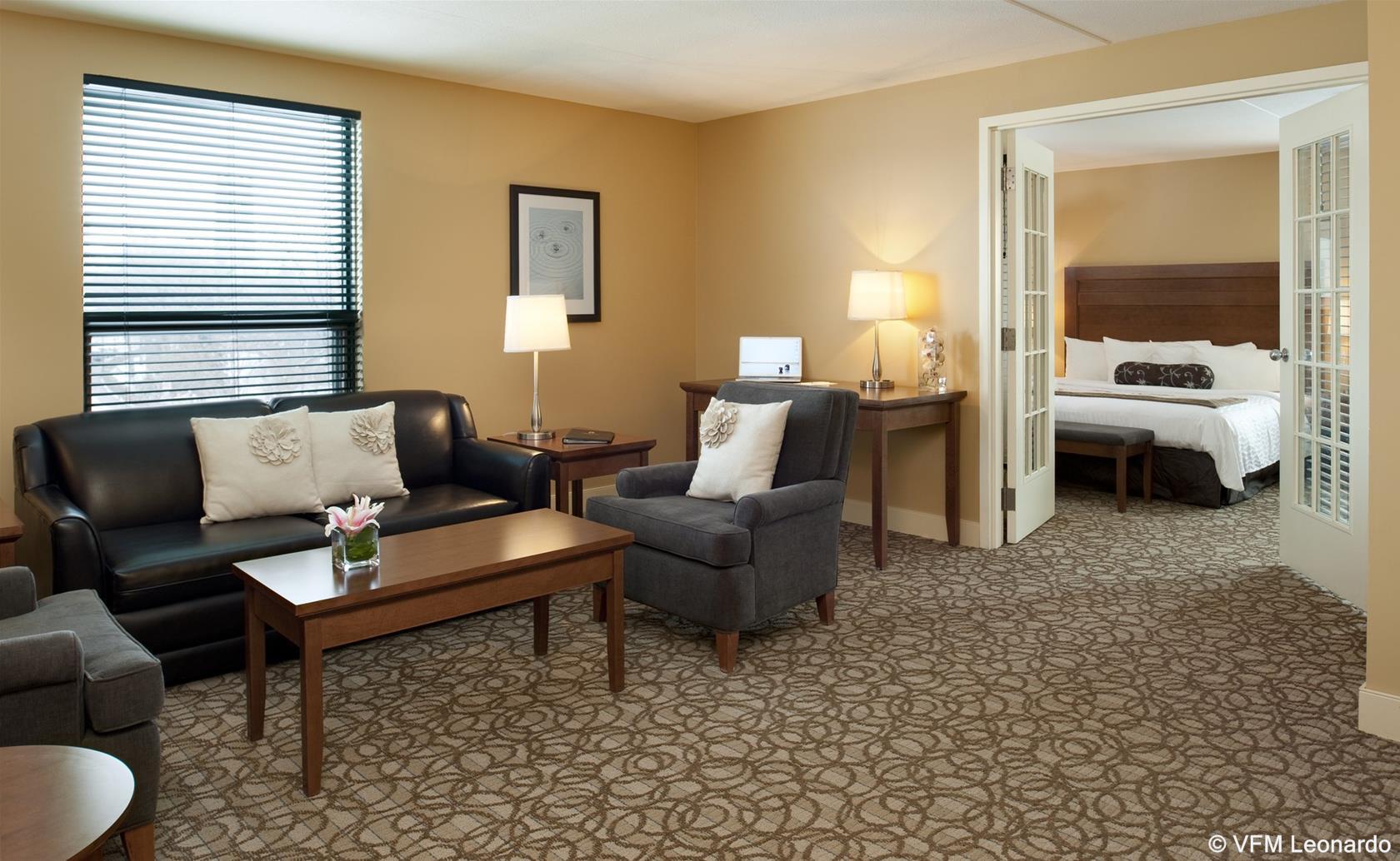 Temple Gardens Hotel & Spa Moose Jaw Exterior photo