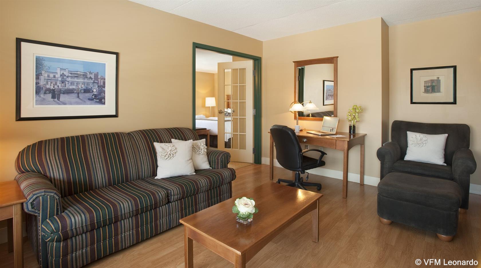 Temple Gardens Hotel & Spa Moose Jaw Exterior photo